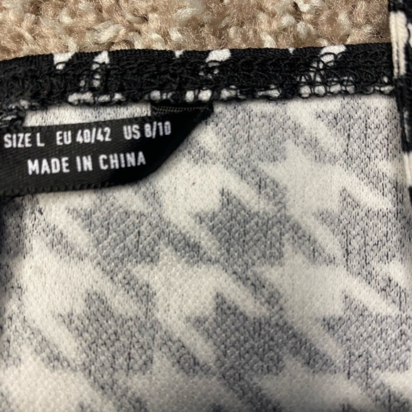 Split Bodycon Dress - Picture 6 of 11